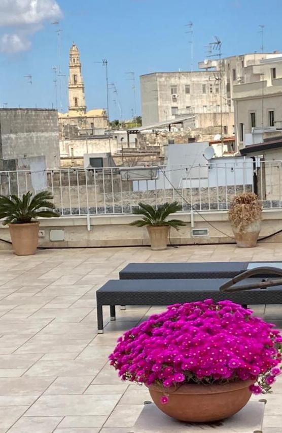 B&B Ai Due Santi Lecce Esterno foto